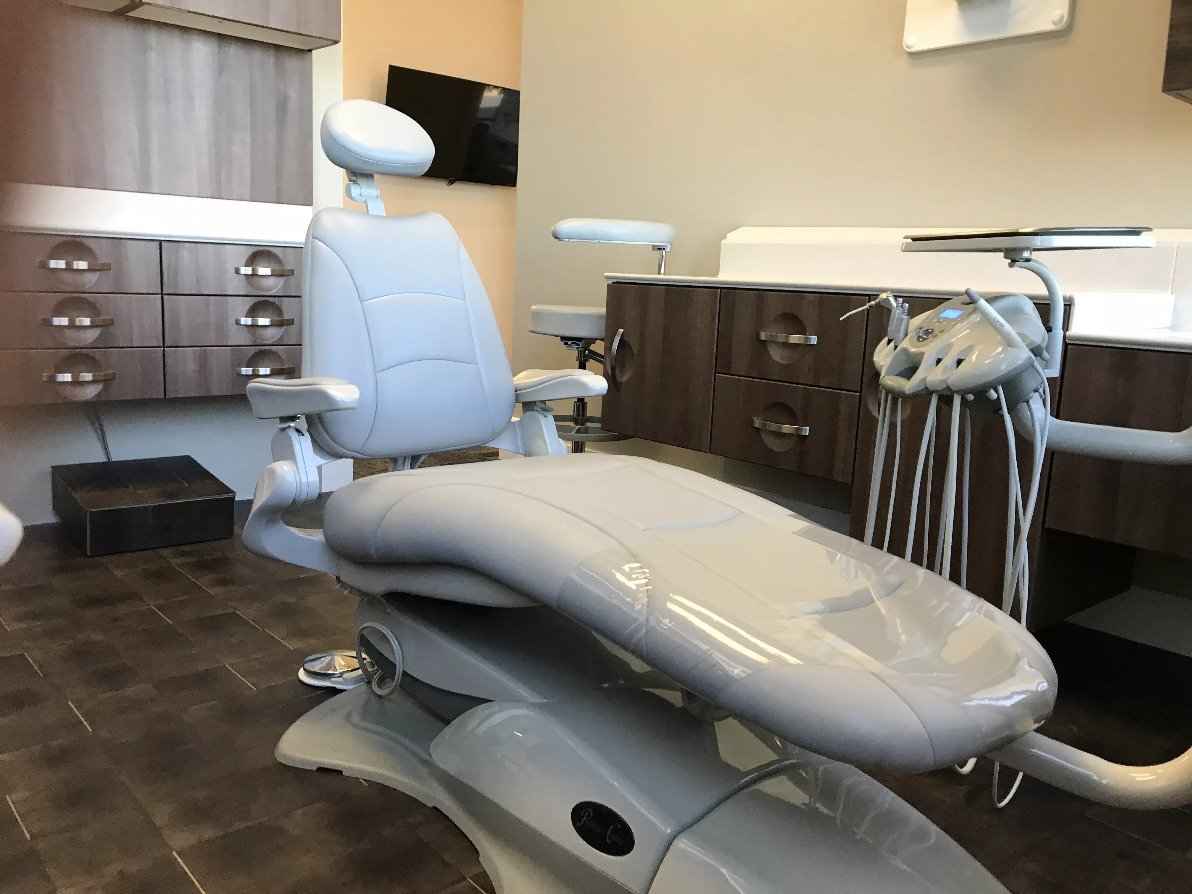 How to Choose Flooring for Your Dental Practice - Incisal Edge - Strategies  to Accelerate Success : Incisal Edge – Strategies to Accelerate Success