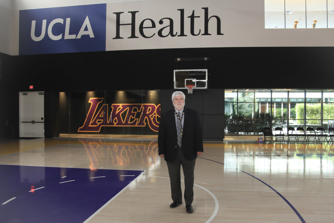 Dr Ray Padilla-LA Lakers- Sports Dentistry- Incisal Edge- Magazine