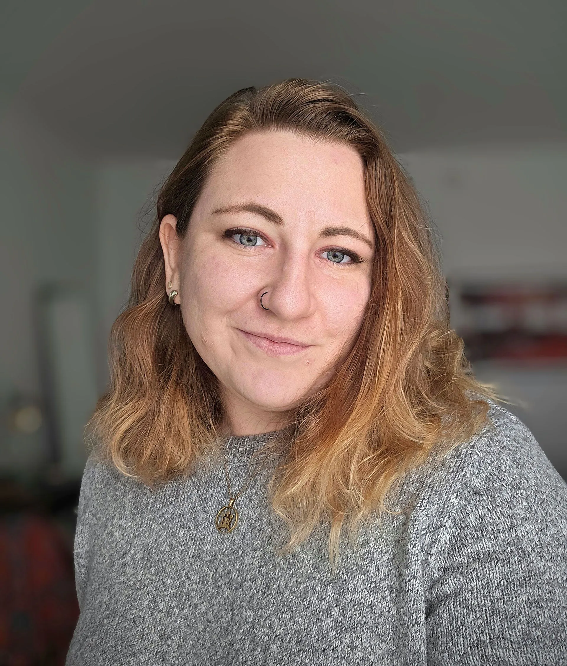 AllisonSimenkiewicz_Headshot_